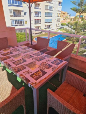 Magnifico chalet adosado en Torrevieja, Alicante.